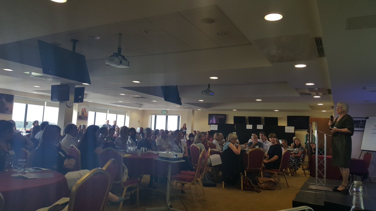HealthInSW's tweet photo. Jo Yelland @ICExeter 'Be collaborative in your approach from the outset' #NMoCNetwork https://t.co/mUWQ6Mxy1s