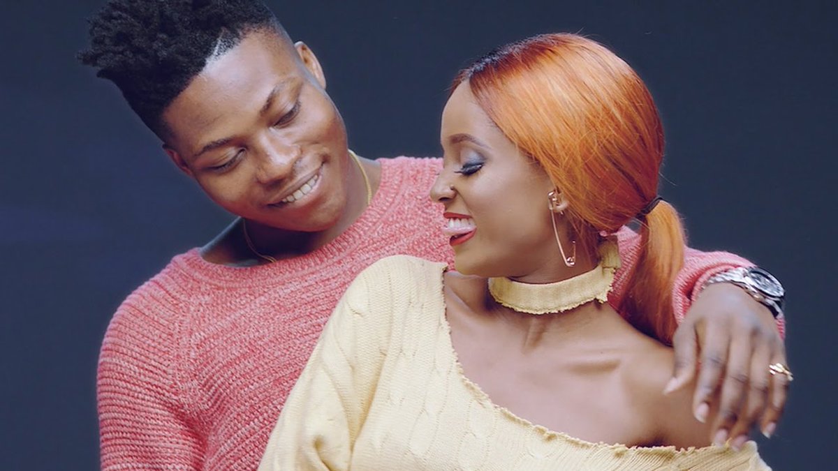 Urban96FM's tweet photo. ▶️Move 🎵 @ReekadoBanks ft @VanessaMdee 

#UrbanXtra W @Abbydipity 

96.5 dial📻 https://t.co/vMmJU5Dmnb