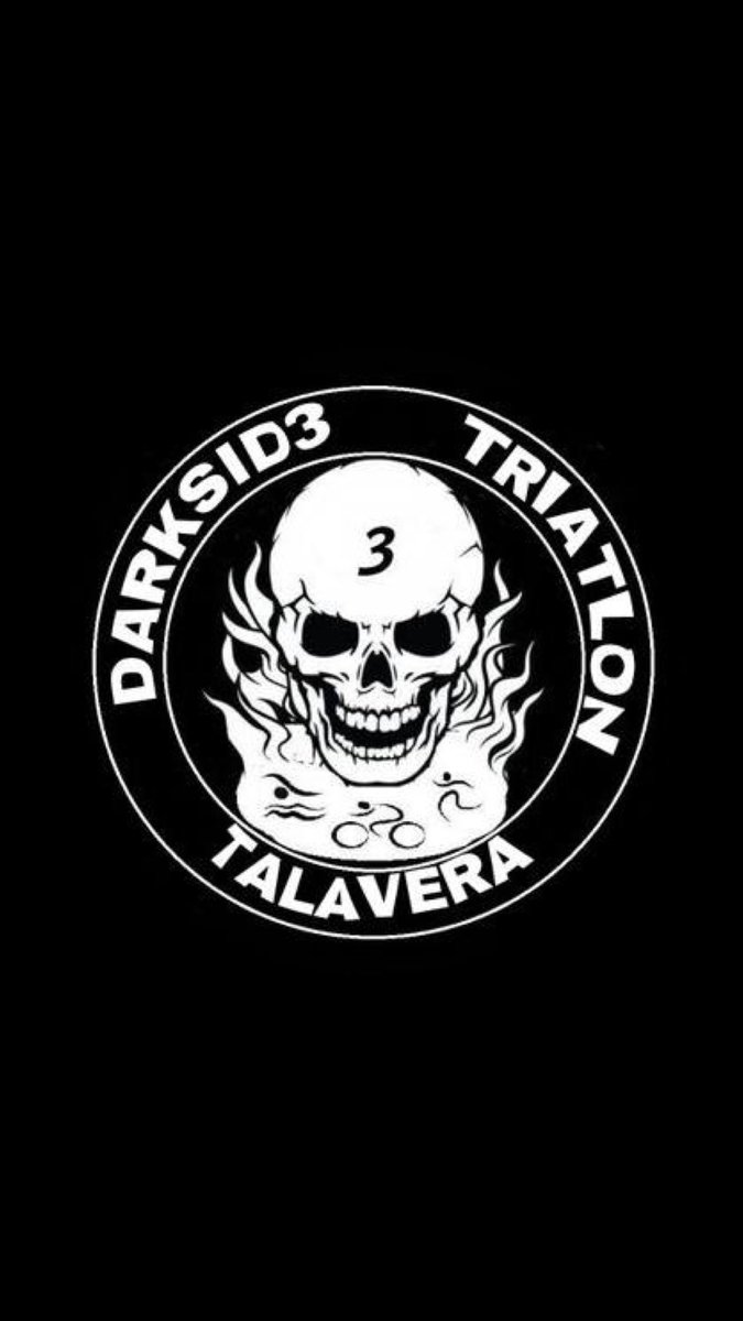 Ozzytriatlon1's tweet photo. Esta es la razón por la que nuestro escudo es una calavera, la igualdad https://t.co/uqgmeV8HGR