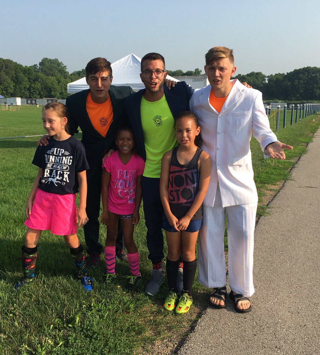 BUSoccerCamp's tweet photo. Welcome crew is keepin it classy today! https://t.co/EPdUxBorOe