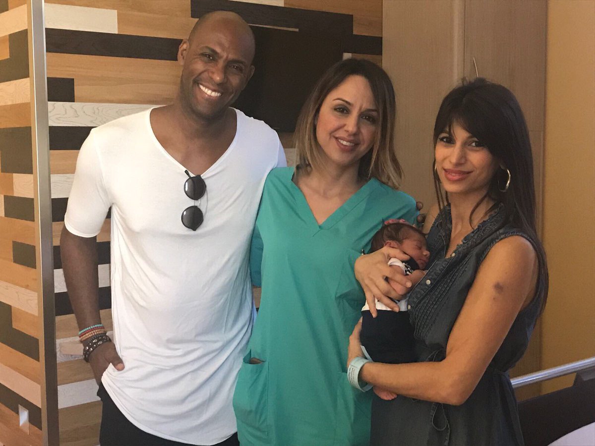 danceleonora's tweet photo. Un grazie speciale alla casa di cura @SantaFamiglia e alla mia ginecologa Maria Pastore   per avermi fatto vivere una magica gravidanza. https://t.co/M7ObZtCJJv