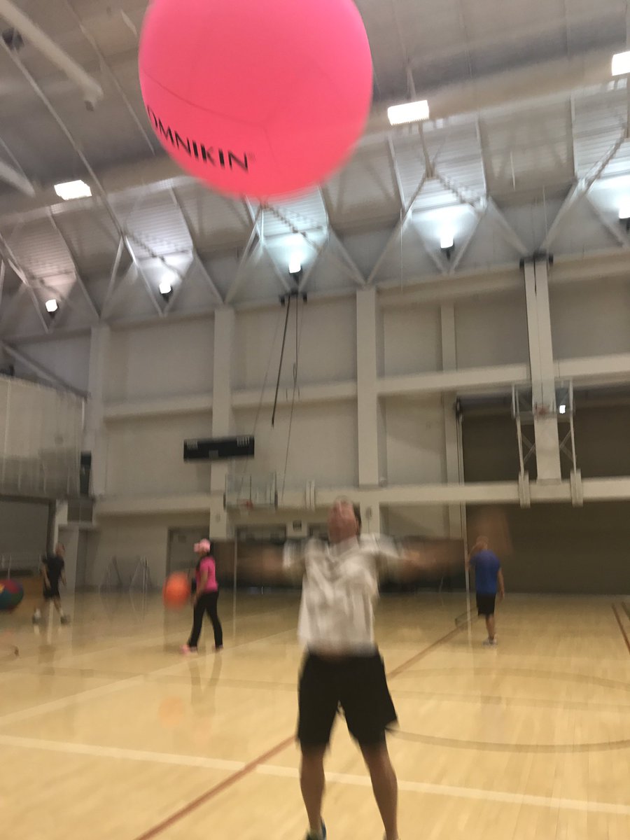 SalfenSamantha's tweet photo. Great Morning for a little fun! @JohnJonesPE #omnikin #PEACH2017 #PEGeeks https://t.co/QukDoSVRs8