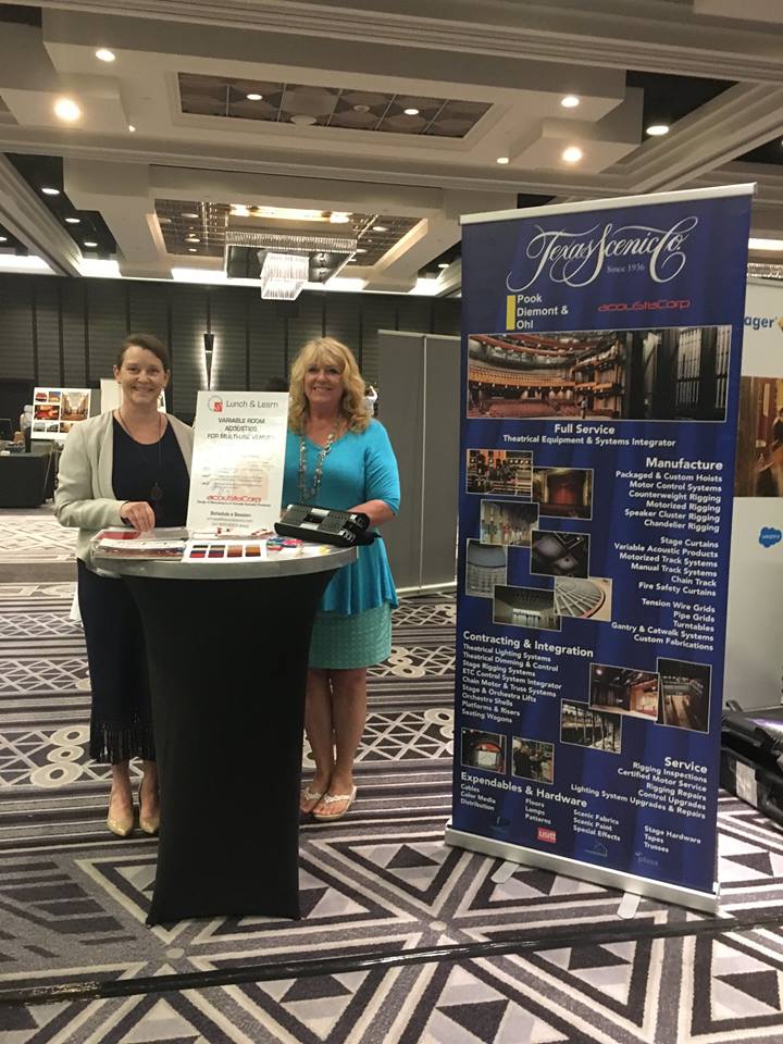 TexasScenic's tweet photo. Thank you @irishfranki for joining us in the booth yesterday @ League of Historical American Theaters in LA! #FamilyBusiness #TeamWork https://t.co/VEf1nEe6Cb