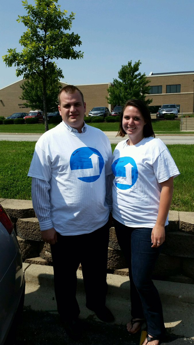 NPBlueChip's tweet photo. Mike Jones and Anna Sullivan demonstrating best in class mentorship in cycle 2 of @NPBlueChip https://t.co/BByoLCnXNA