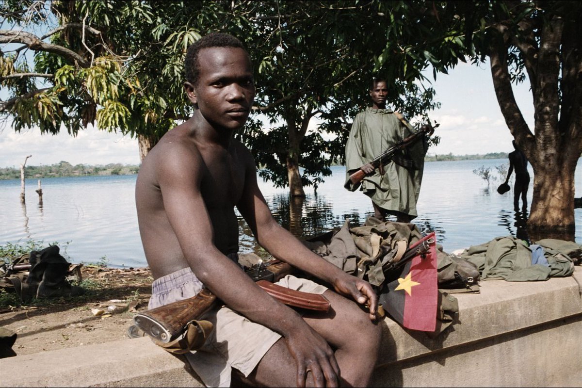 BANTUMEN's tweet photo. Jean Gutner apresenta livro com provas em primeira pessoa da Guerra Civil em Angola- https://t.co/zGQ3KAmIqW https://t.co/9rJtrxzpTR