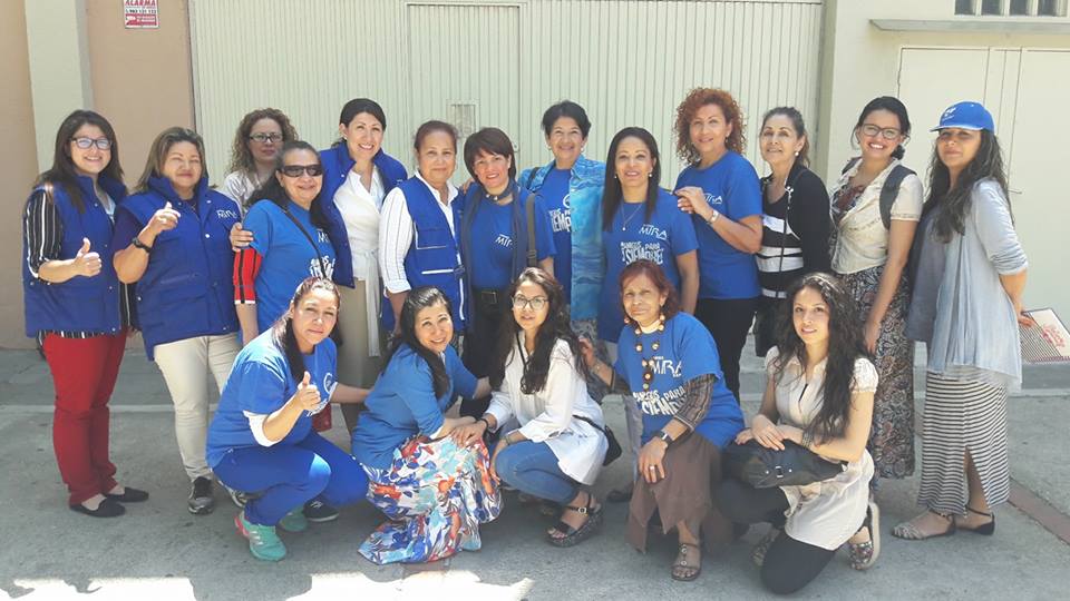 ClaudiaMosquer's tweet photo. Mujeres @AmigosMIRAEspan trabajando seguras y con visión en Pro de una sociedad más justa y con igualdad de oportunidades. https://t.co/Ed5TozkSCo