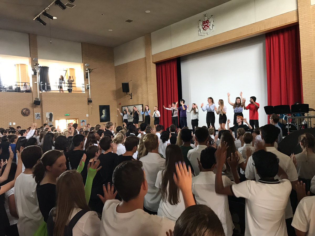 PatesHouses's tweet photo. Medley in full swing. Countdown for the team starts now. #BGPRY #Teamwork https://t.co/hGavSRsHNF
