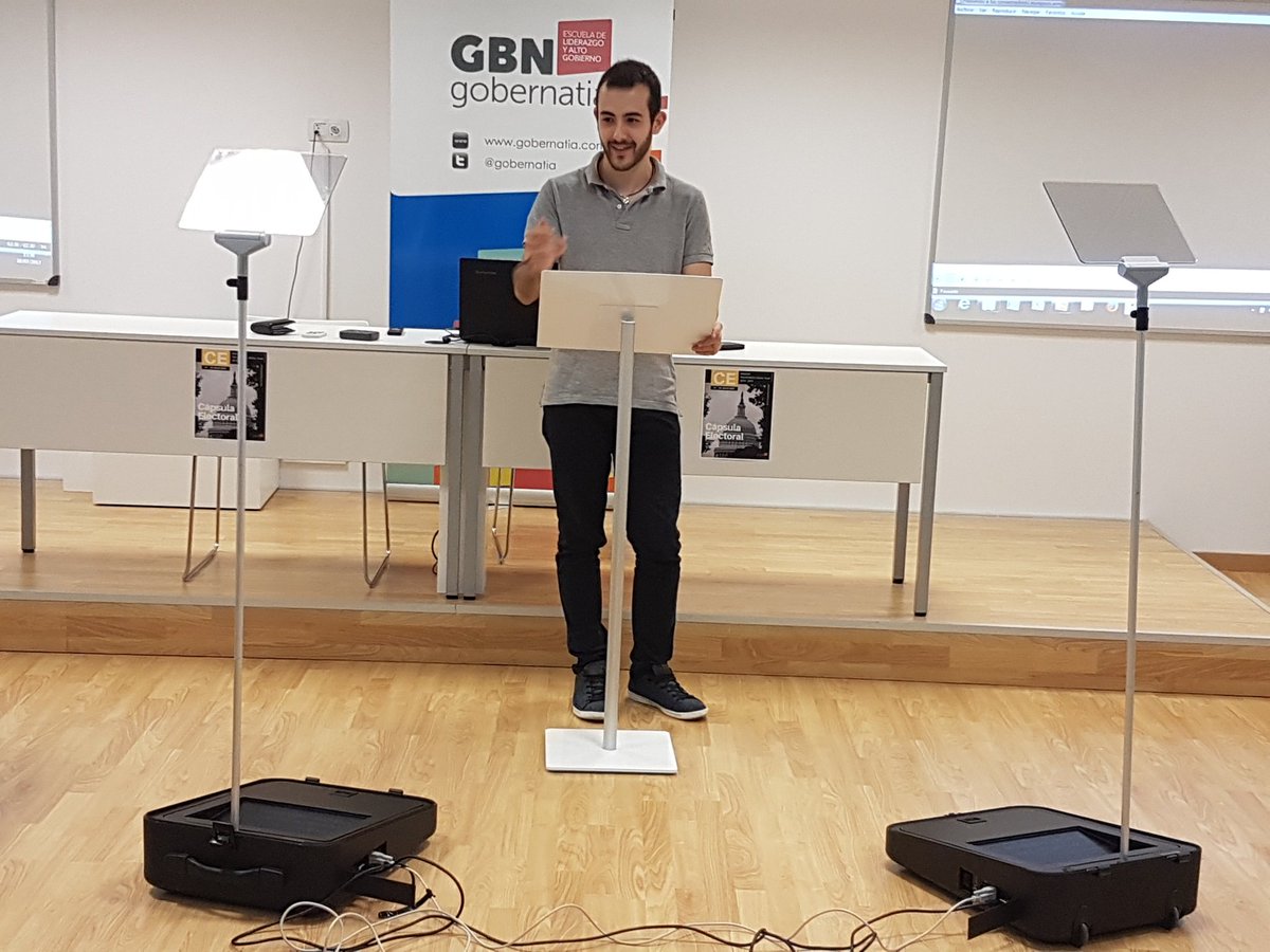 GOBERNATIA's tweet photo. Genial @LuisArroyoM en la #CápsulaElectoral de @poliavanza con @Prompterinanapp y algunas sorprendentes claves de la comunicación pública 🔝 https://t.co/DvR7Wi53qS
