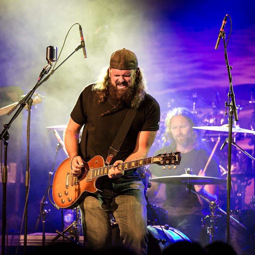 stevenshomler's tweet photo. Today at 8 AM I wil have Mudbone on my radio show @TastyTuesdayPDX 99.1 FM @PDXRadioProject #Portland #Radio #LocalMusic https://t.co/ZgJ472yJge