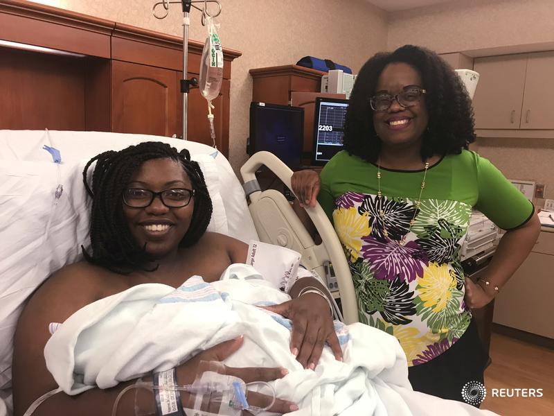 LaurenYoung's tweet photo. Nationally, 119 rural hospitals that have shut since 2005. Why that matters for maternal health https://t.co/VGg42BqoMh https://t.co/bXZh7ve9tu
