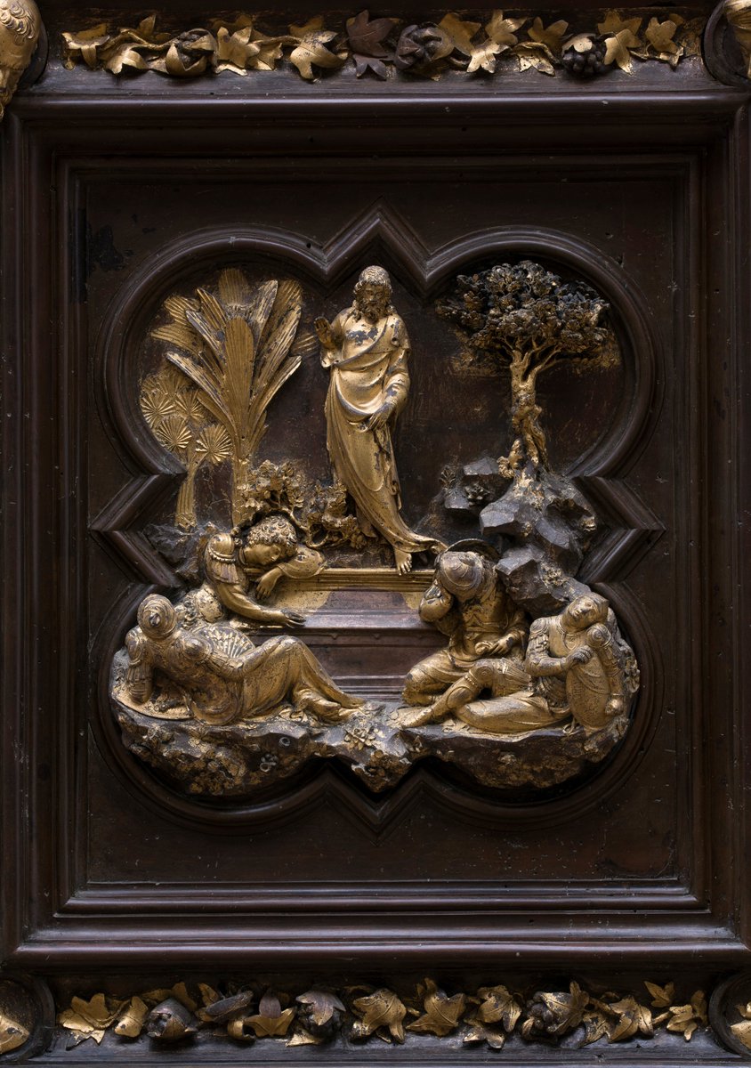 "The Resurrection". Close-up of a panel of the North Door, made by Lorenzo Ghiberti. 👀🔎