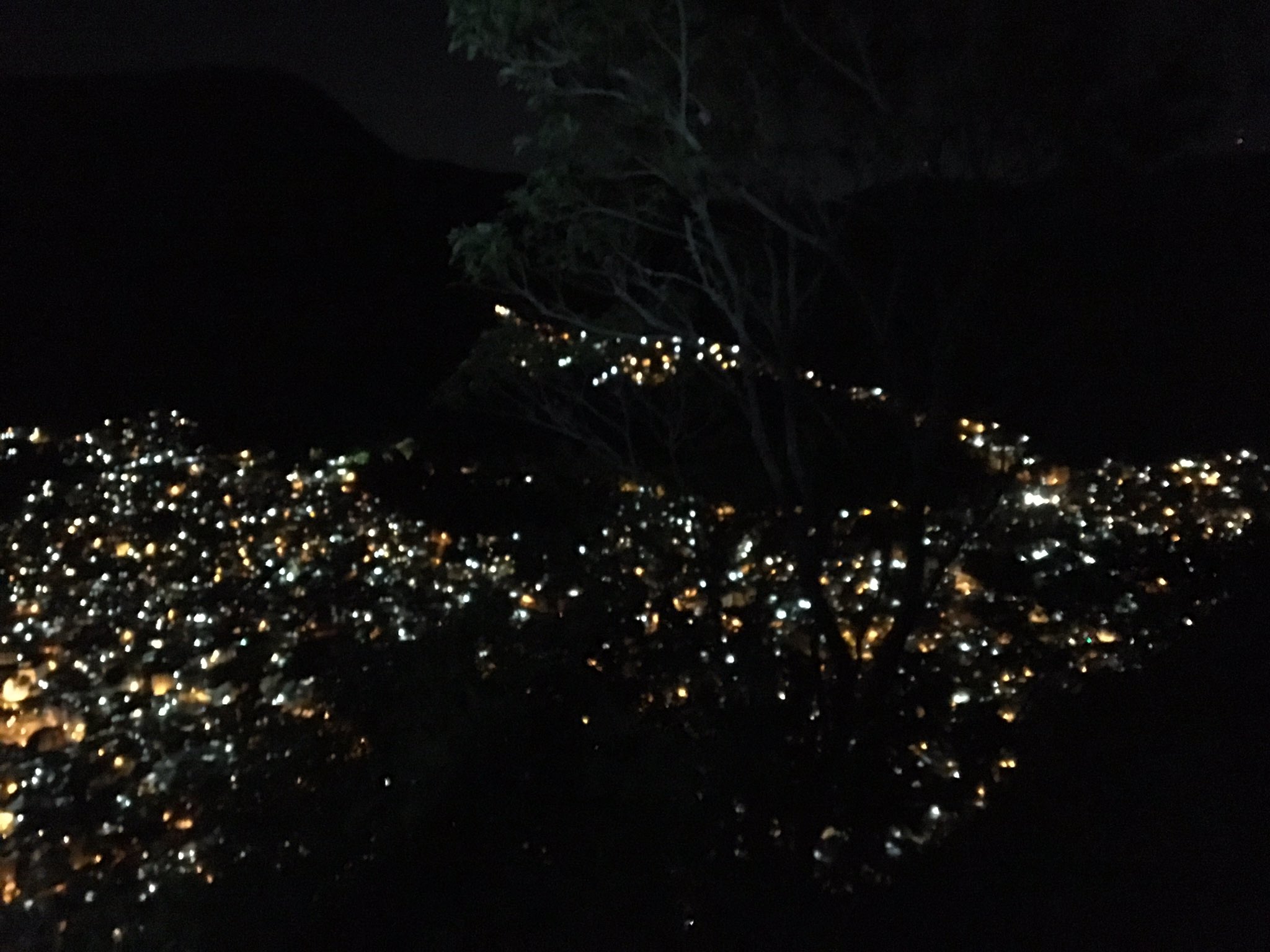 Nomukazu Twitterren ワイルドスピードにも使われたブラジルにある世界最大級のファベイラ スラム街 の夜と朝 想像したら怖いけど関わるとみんなとても優しい一聞は百見にしかずってこのことだね Nomukazu Twitterren ワイルドスピードにも使われたブラジルにある世界最大級のファベイラ スラム街 の夜と朝 想像したら怖いけど関わるとみんなとても優しい一聞は百見にしかずってこのことだね