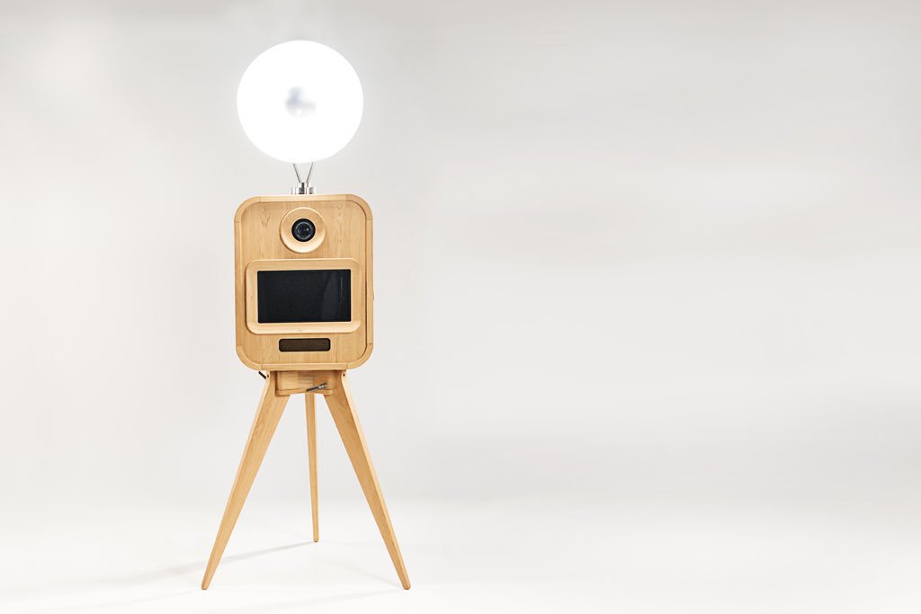 You may have noticed we've changed our name from BR Studio Life to Everybooth™. Why you may ask?