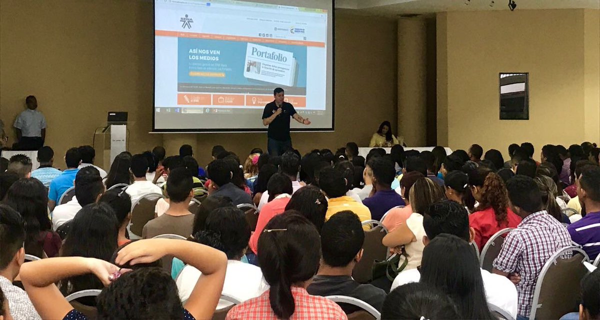 JuanchoSanchezN's tweet photo. Trabajar en equipo por los sueños d los jóvenes no es solo un discurso,es un objetivo con el que debemos levantarnos por una mejor Colombia https://t.co/5UIyWXDNM3