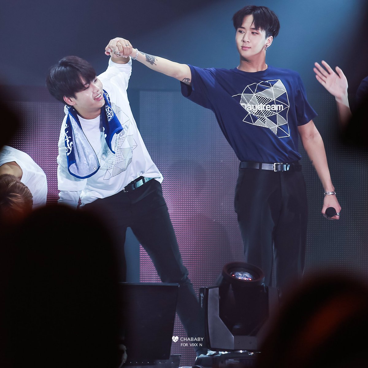 chababy630's tweet photo. 170715  @CHA_NNNNN @AceRavi 
#학연 #차학연 #엔 #빅스 #VIXX #N #백일몽 #라비 #원식 https://t.co/oQ26JSnXb7