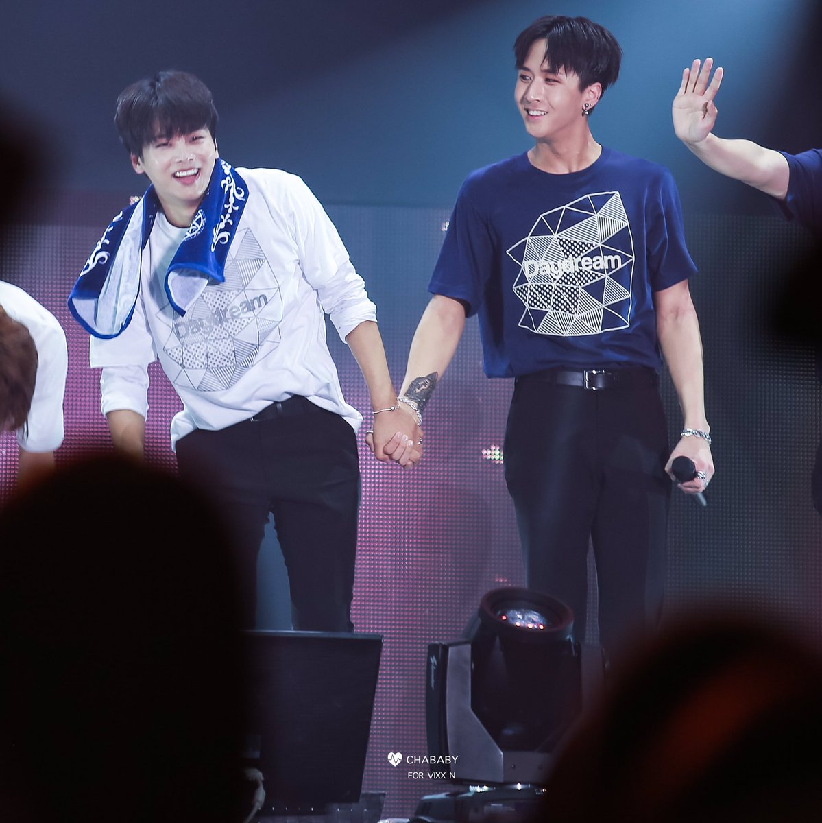 chababy630's tweet photo. 170715  @CHA_NNNNN @AceRavi 
#학연 #차학연 #엔 #빅스 #VIXX #N #백일몽 #라비 #원식 https://t.co/oQ26JSnXb7