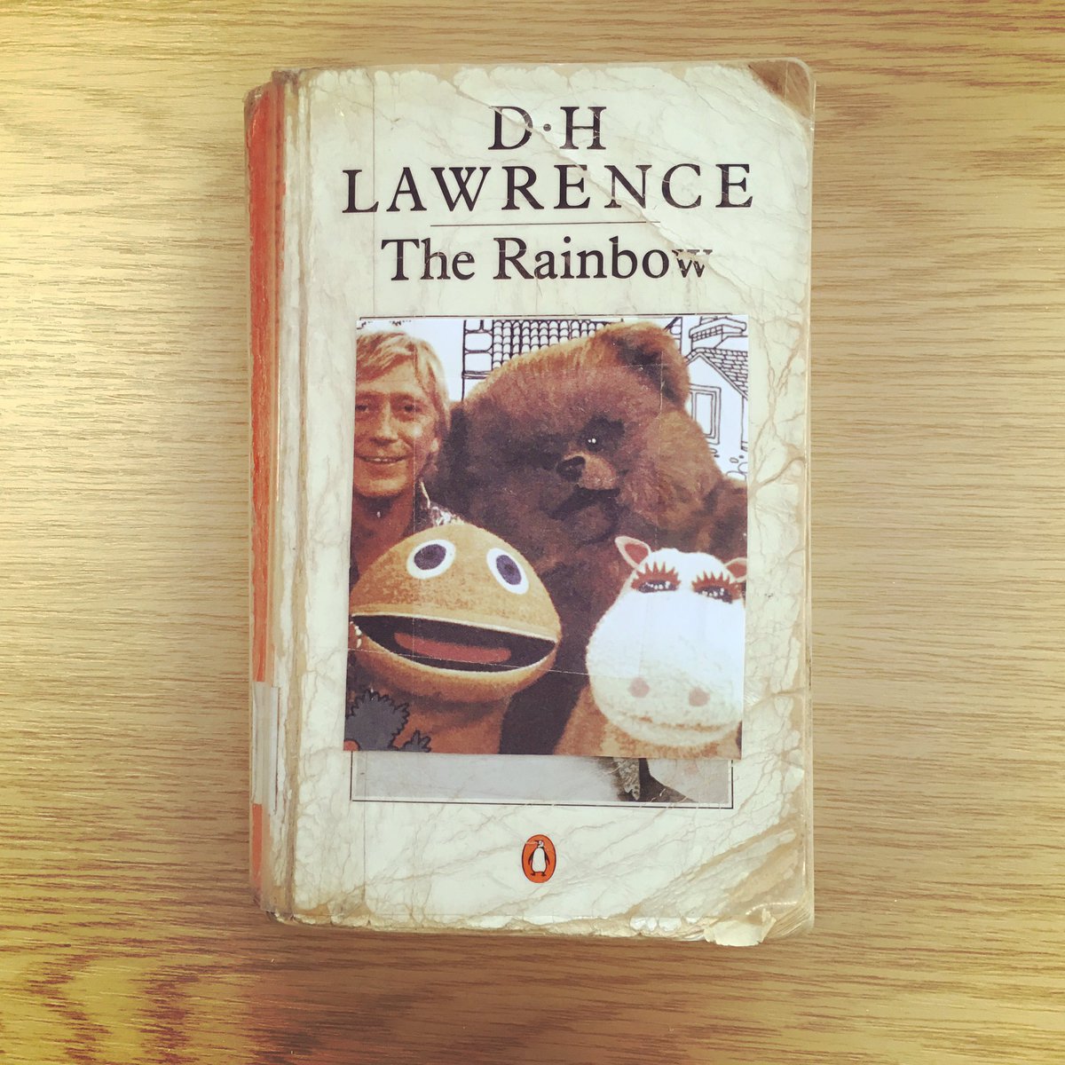 BristolUniLib's tweet image. It took us a few seconds to notice a student's 'alternative' binding of this literary classic... 😆