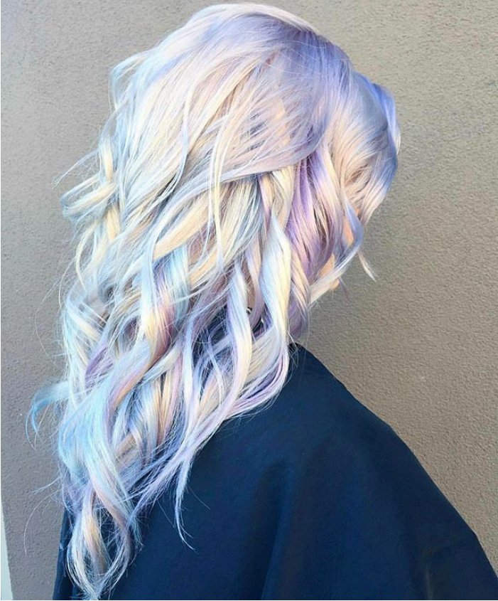 ConnectUsToday's tweet photo. Today in #haircolour microtrends: #holographichair
https://t.co/Z2LTI4W7Bc https://t.co/rdmUSXTe0Q