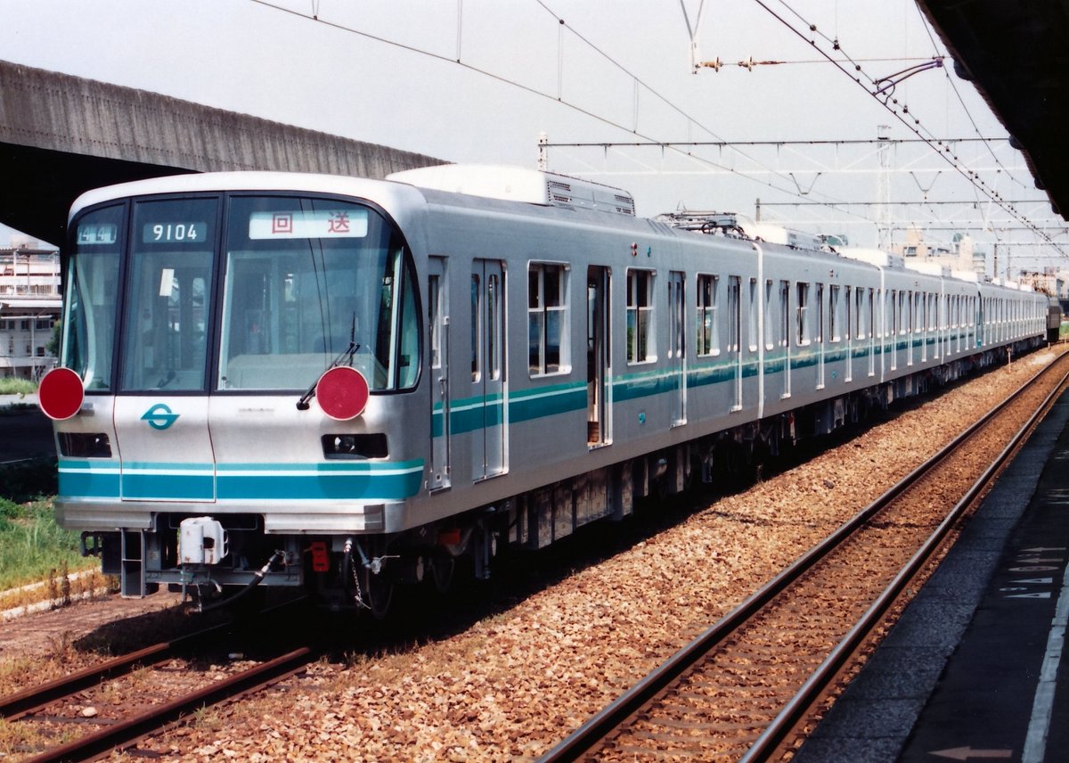 泉州ライナー Pa Twitter Ef66 26牽引の営団9000系甲種回送列車 西ノ宮駅も周辺の風景は大きく変わりましたね 1991 7 13 西ノ宮 泉州ライナー Pa Twitter Ef66 26牽引の営団9000系甲種回送列車 西ノ宮駅も周辺の風景は大きく変わりましたね 1991 7 13 西ノ宮