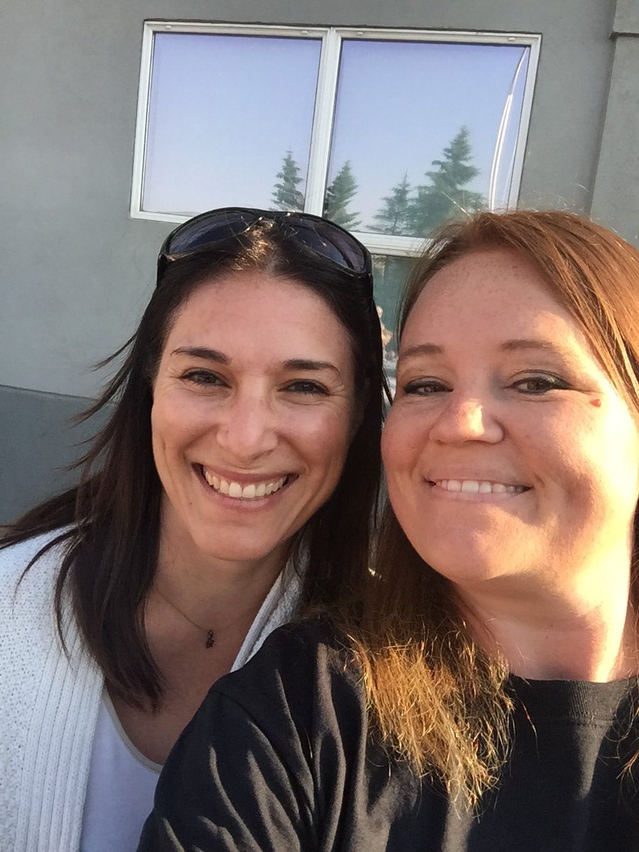 expertbrokers's tweet photo. June Penny & Penny from @intactinsurance #Calgary #2pennys #2fun @juney_mac #Rogersinsurance #pancakebreakfast https://t.co/P8enaGDdBc