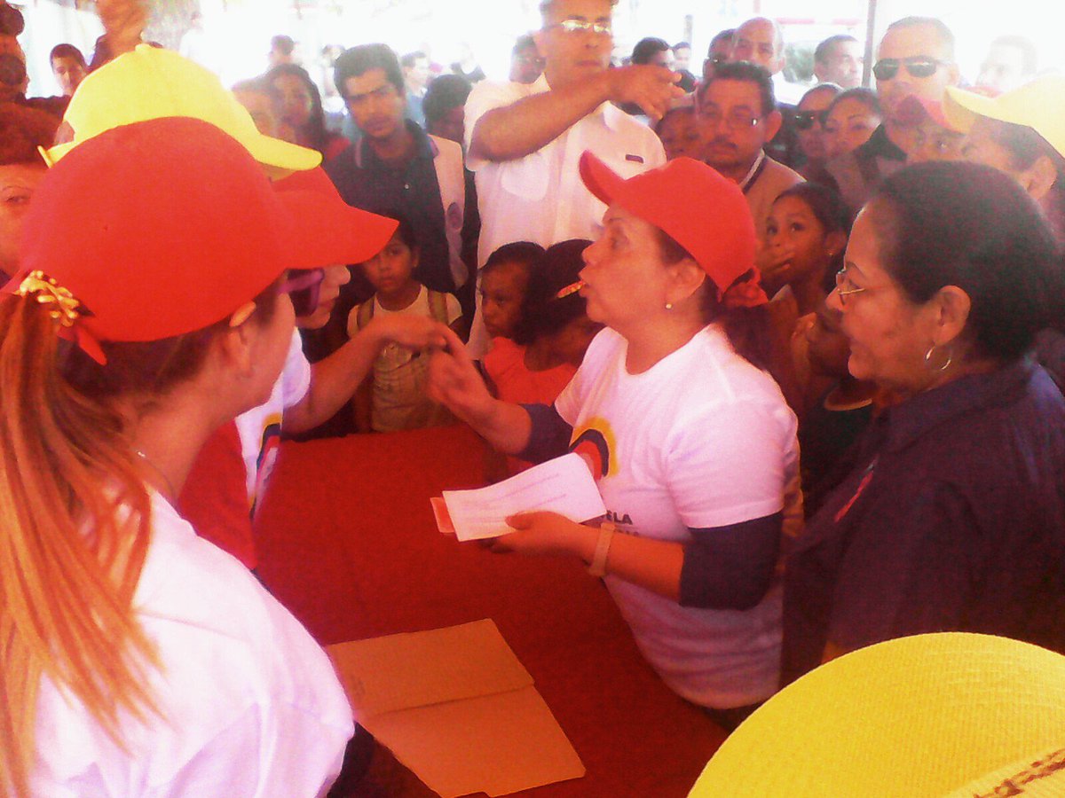 yaritzadelta's tweet photo. Un Día de Salario en apoyo al Comando Zamora 200 https://t.co/QnsRssHw53