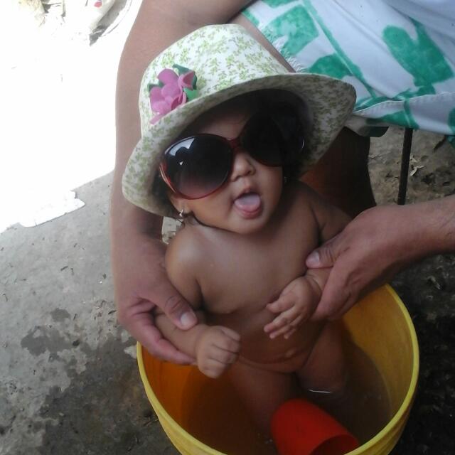 Isaisanluvi7's tweet photo. La tematica Arenita playita saludo para mi sobrina preciosa la amo#EstallaLaBomba https://t.co/tNK5dj56qr
