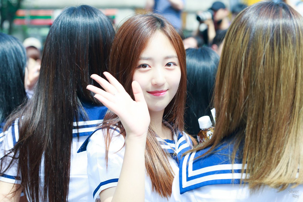 아이돌학교 2회 데뷔조를 바짝 추격하고 있는 상위권.gif(데이터주의) | 인스티즈