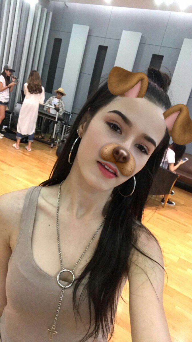 MONO_MUSES's tweet photo. MONO MUSES CHECK IN ☺😋🤗
#donutmuses #airmuses #atommuses #monomuses #monomusic https://t.co/Rhkh61yJaR