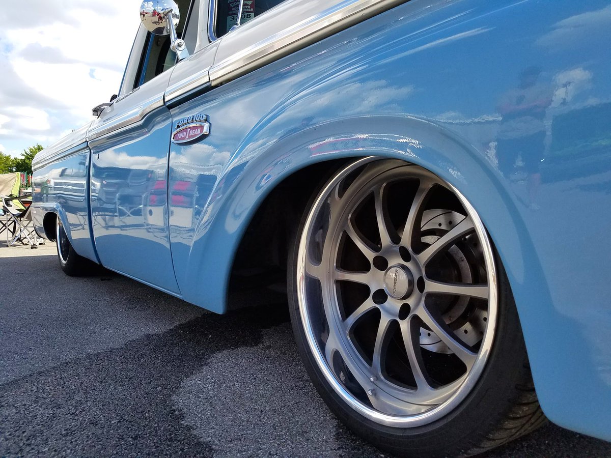 ForgelineWheels's tweet photo. Got old family treasures? @thebigoakgarage turned this #Ford #F100 #protouring with #Forgeline #ZX3P wheels! https://t.co/7s5vbKjFoX https://t.co/tnqQRf3bUs