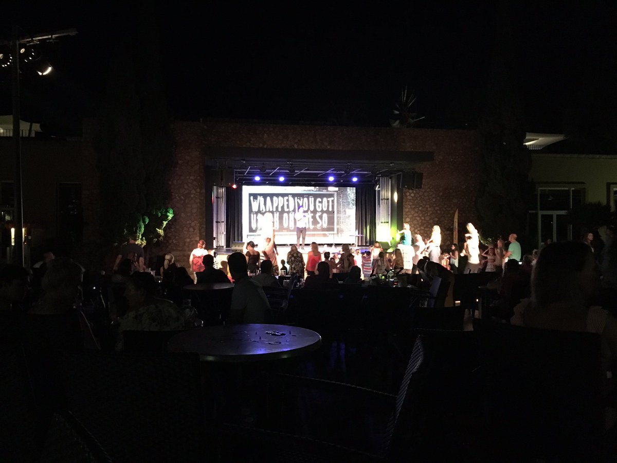marionjwhitty's tweet photo. Watching #onlyolly at #HVMajorca https://t.co/zxiwiMg87Q
