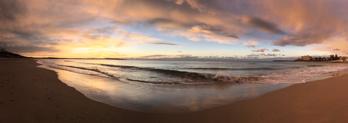 sutto007's tweet photo. Beautiful #NorthCronulla beach on the @Australia winter sunrise #lovetheshire #therealshire https://t.co/zJ8d9LaqCw