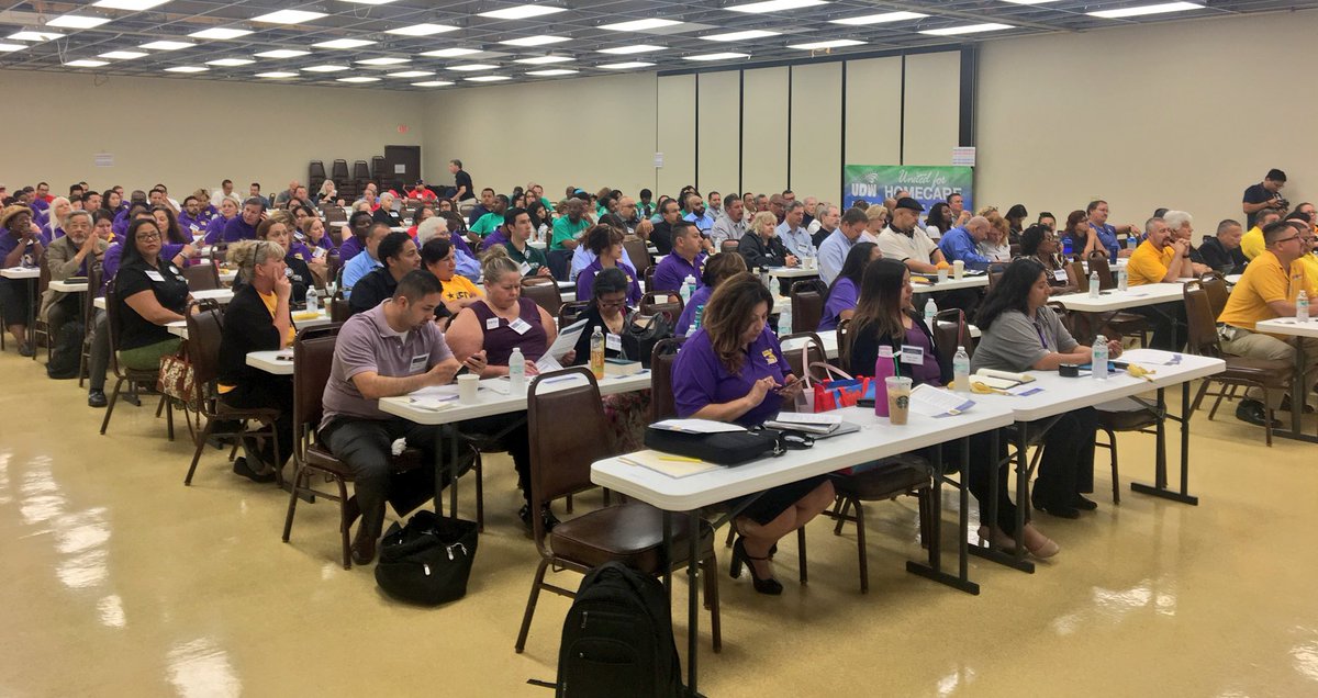 OrganizerHector's tweet photo. Completely packed house IE Organizing Summit! @UDWA @UFCW1167 @SEIU721 @UFCW1428 @1932teamsters @cwa #SBRIVLaborUnited @CaliforniaLabor https://t.co/6isqjmhRJ1