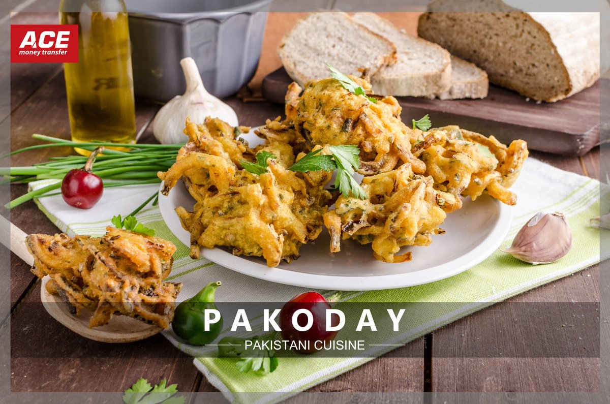 ACEMoneyTransfr's tweet photo. Sometimes all you want to eat is desifood... #enjoyit #pakoday #desi #fritters #ACEfoodie https://t.co/B5ZhoC7VG6