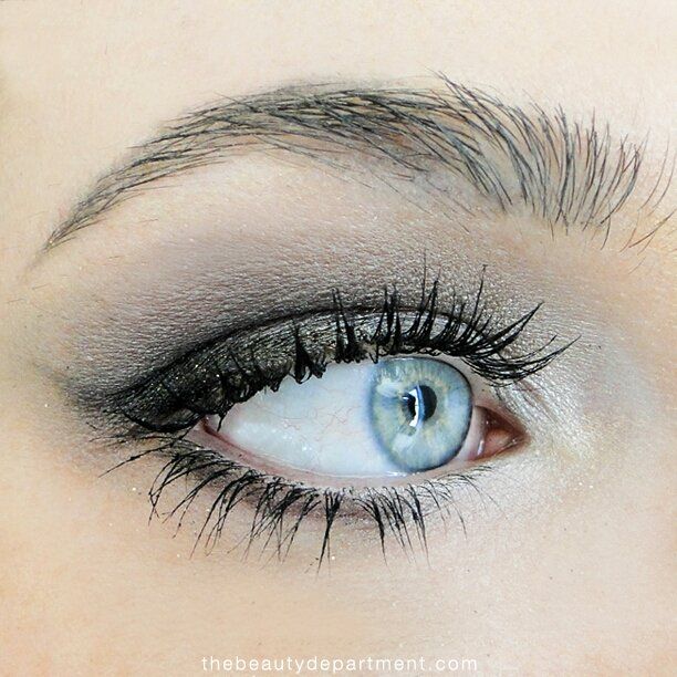 JAcosmeticsHQ's tweet photo. Stop that #concealer from creasing under your eyes: https://t.co/n386u9u9Wt #ConcealerTips #Makeup #MineralMakeup #JeromeAlexander https://t.co/pHeiVvk9Sp