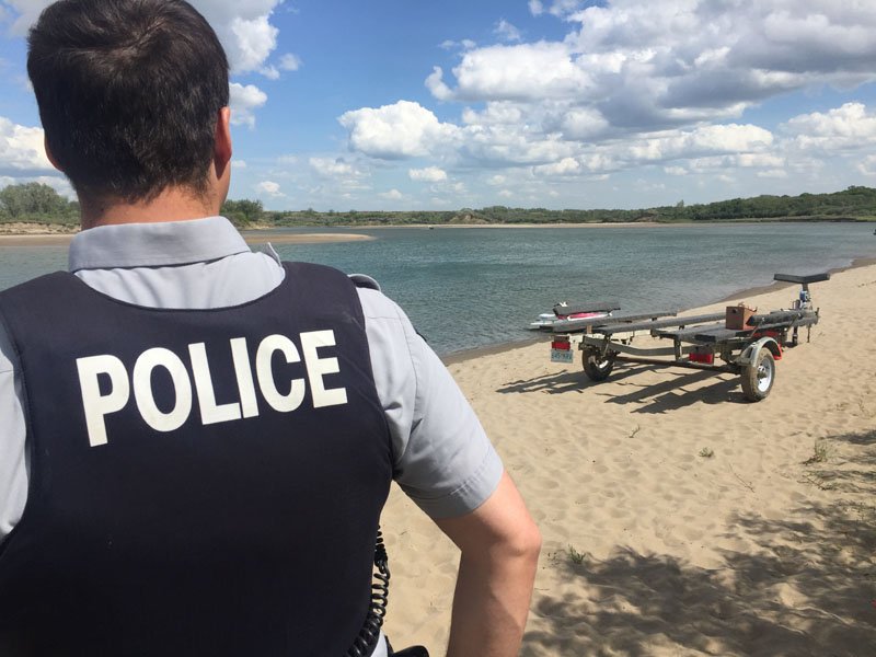 Still Searching For Missing Swimmer dlvr.it/PWVJpY https://t.co/rkPdqFEvKr