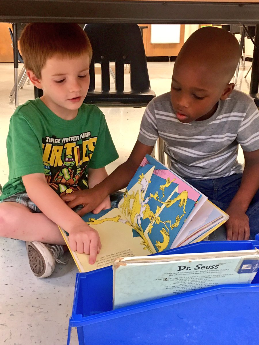 CCPSTeacher's tweet photo. Enjoying reading with our partners at #ycsdSummerAcademy #ycsd17 https://t.co/Gu5XcoRcZA