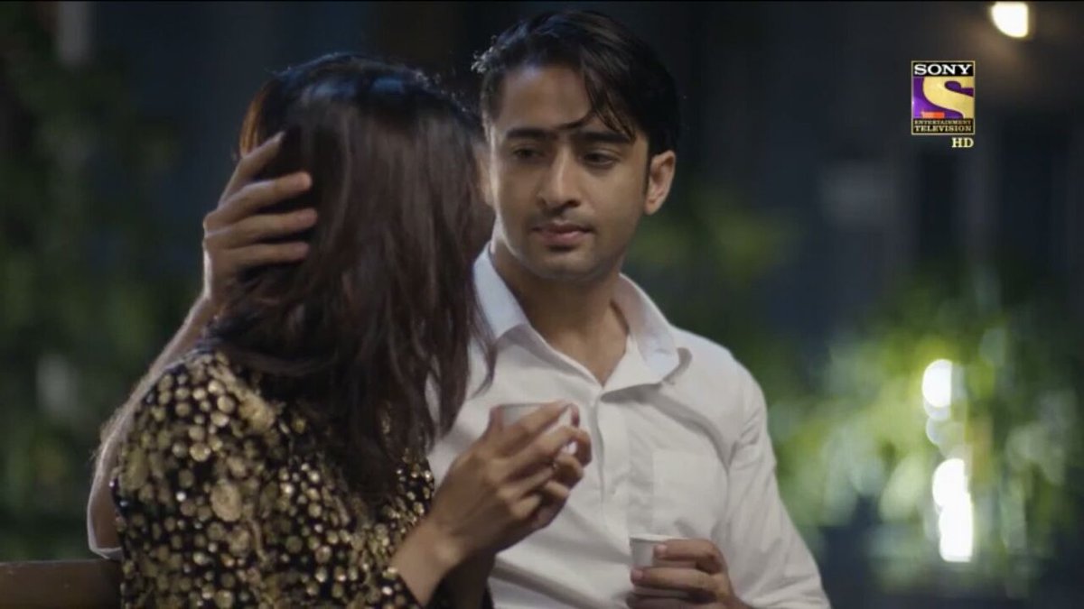 KRPKaiseBhi's tweet photo. Them😍😍🔥🔥 coffee date
#KRPKAB #KuchRangPyarKeAiseBhi @Shaheer_S @IamEJF @MamtaYPatnaik @YashAPatnaik @BeyondDreamsEnt https://t.co/ucDysNtQeA