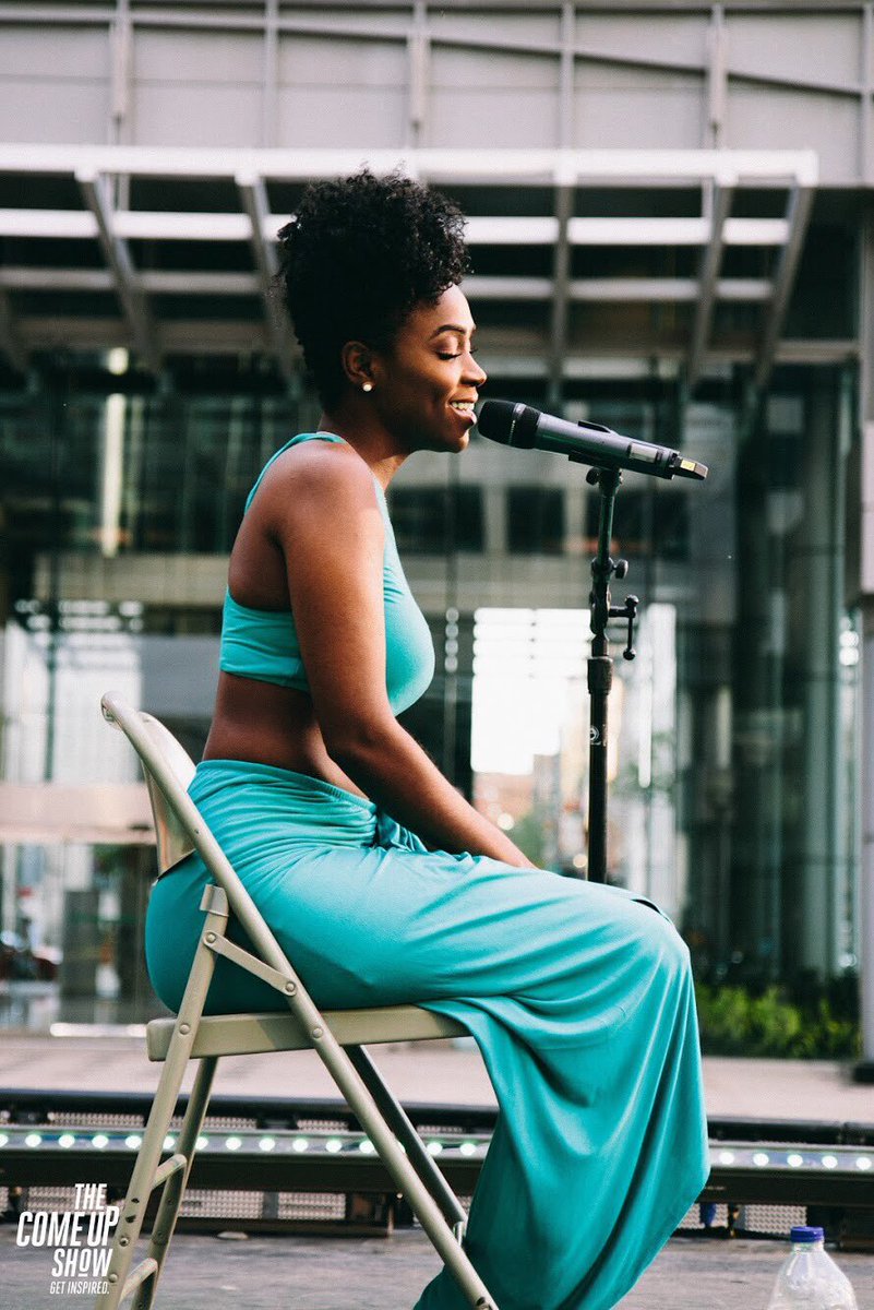 thecomeupshow's tweet photo. .@Jayd_Ink slaying it at #unityfestivalto https://t.co/jtOh1nb5Kc