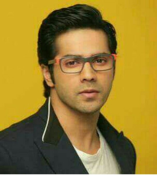 _VarunDvn's tweet photo. Love you so much https://t.co/gX9tUSszES