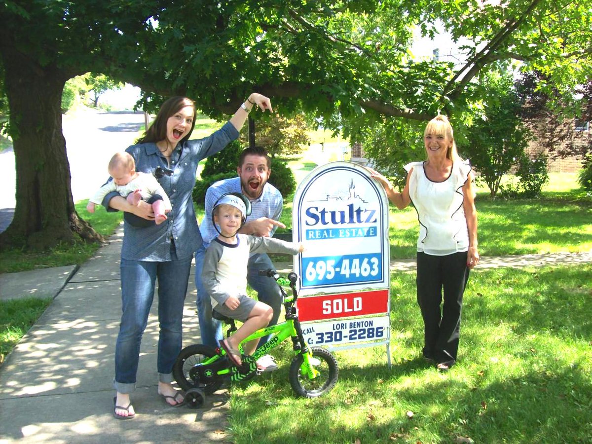 StultzRealty's tweet photo. You can trust the #Stultz team and our 40+ years of experience to find your next home quickly – and at the right price! 814-695-4463 https://t.co/CgVKWAI0Na