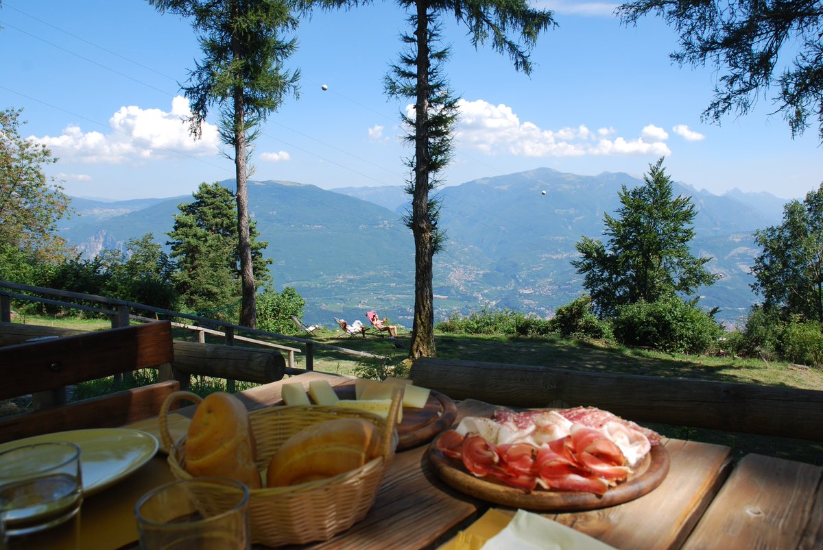 NicFairhurst's tweet photo. Scouting for new bike routes in Trentino, it's a tough job but someone has to do it! #bicitours #trentino #bici #vino #newbusiness https://t.co/XPkmArEbR3