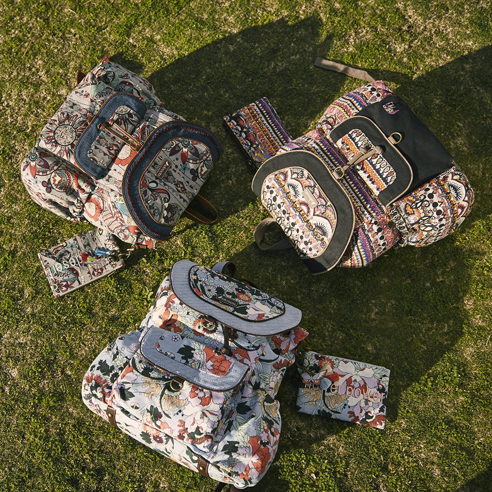 Sakroots's tweet photo. Meet the Pack of All Trades! 👑
Available in all your favorite prints. #sakroots #flapbackpack
https://t.co/JwYIPi53ws https://t.co/FkUzLAHZJG