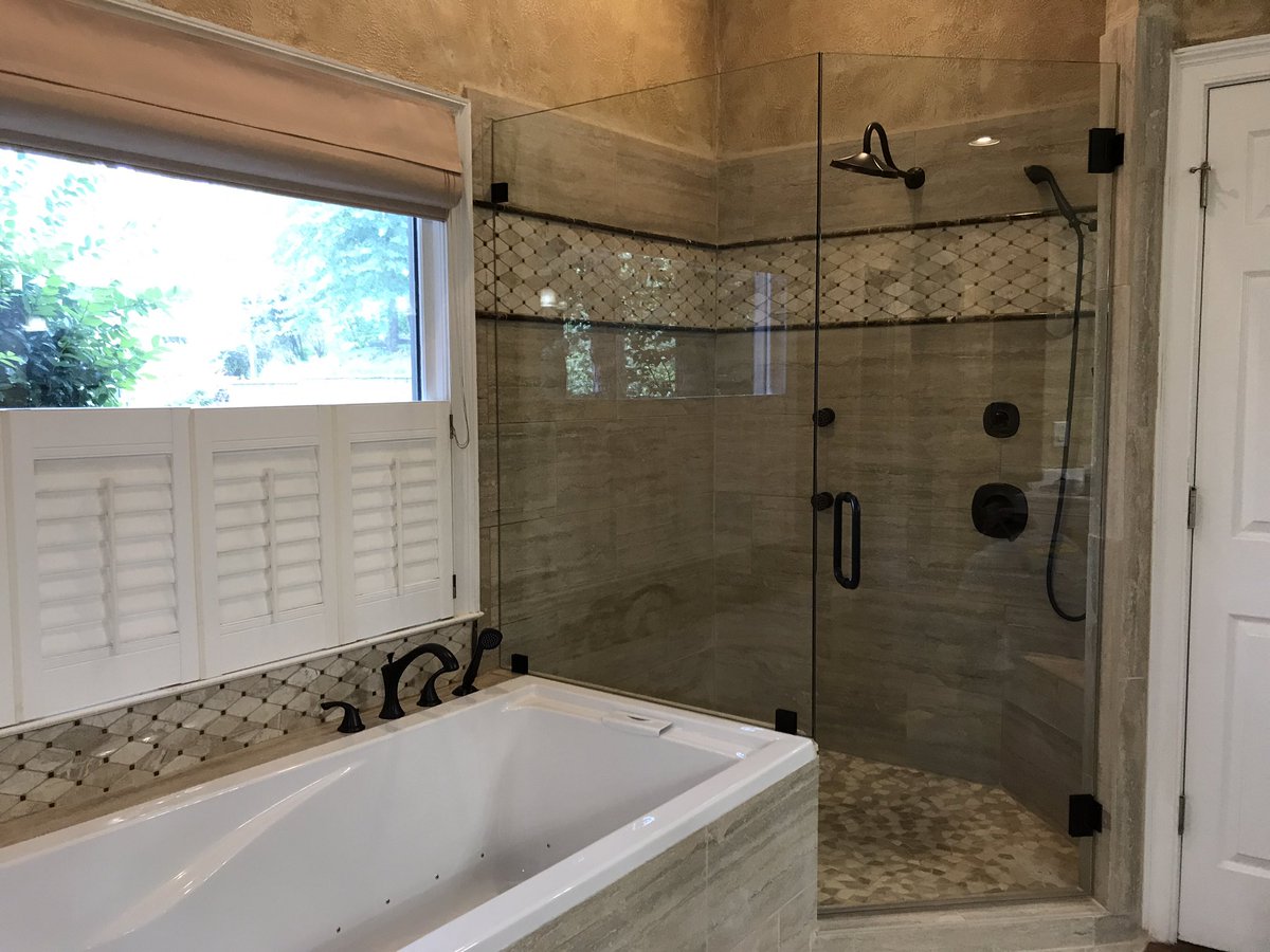glass_advanced's tweet photo. Advanced Glass.Can take care of all of your home 🏡 glass needs.Please call us today for a free quote! 
678-401-3165 https://t.co/ZI0TChL5gm