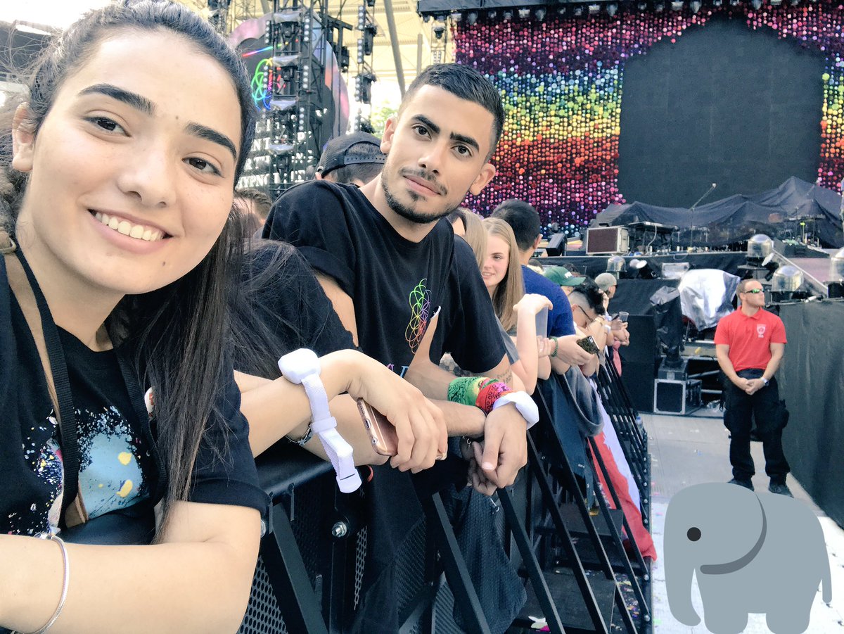 LelianNwesry's tweet photo. A Head Full of Dreams Tour 🐘,
Thanks to the person who made it happen❤️ still can't believe it really happened.
14.6.2017
#coldplayleipzig https://t.co/Vyu49OTpha