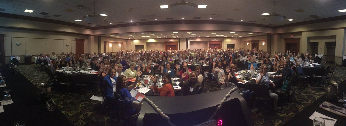 SallySchoessler's tweet photo. Talking asthma today at the Kentucky School Nurses Association Conference! @AllergyAsthmaHQ @schoolnurses https://t.co/RQFx7JzCVH