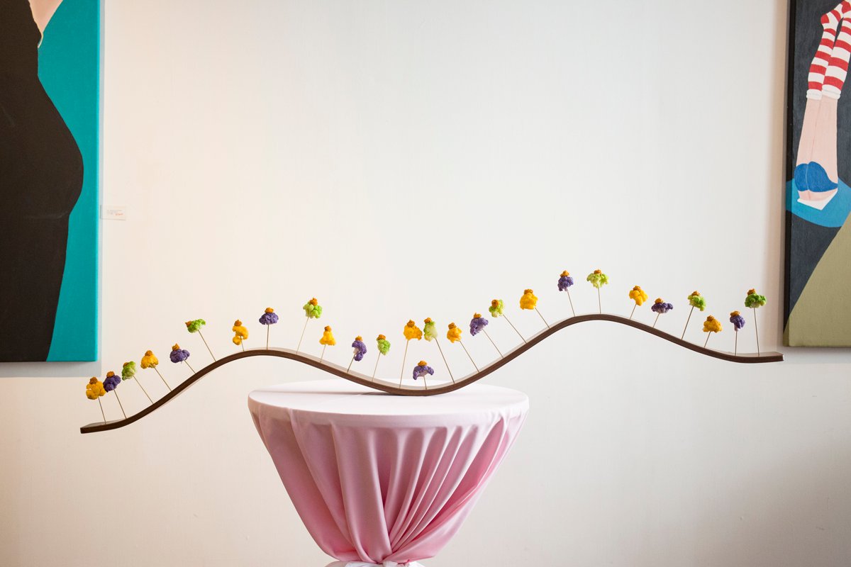 MybleuEvents's tweet image. The @randall_gallery perfectly complemented our works of #edibleart at last night's @WeddingWire networking event: bit.ly/2vf7AM5