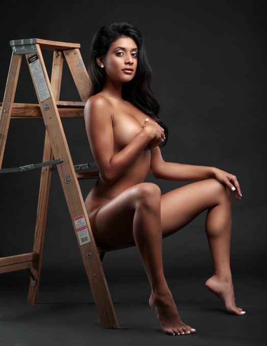 A girl should be 2 things... Classy &amp; Fabulous. 😉 https://t.co/Fkcq9aBbZp<a href="/tag/letshavesomefun"class="tags"><span>#letshavesomefun</span></a><a href="/tag/teamjisel"class="tags"><span>#teamjisel</span></a>