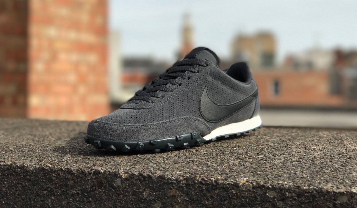 wellgosh on Twitter: "Nike Racer '17 has been given a premo suede execution 🔥 available now priced £84.95 #Nike #WaffleRacer https://t.co/s80w2UJUUf" /