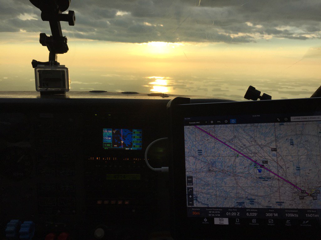 OttFlyingClub's tweet image. 6,000ft out of Thunder Bay enroute to Winnipeg. #OFC2BC @ForeFlight @GoPro   Crews are rested and it's off to Calgary