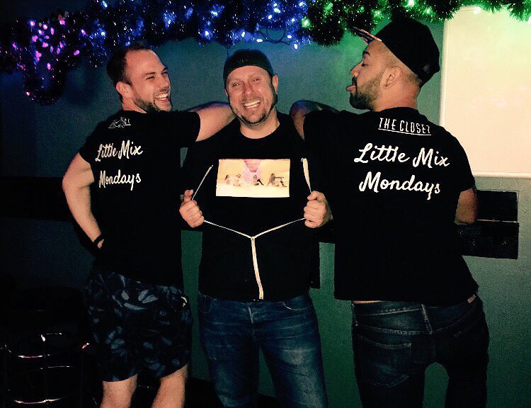 YourBooAdrian's tweet photo. @LittleMix Mondays ๐ #LittleMix #JadeThirwall #PerryEdwards #Leighannepinnock #JesyNelson #TheClosetChicago #TheXfactoruk #LittleMixMondays https://t.co/eiXSzkf3ny